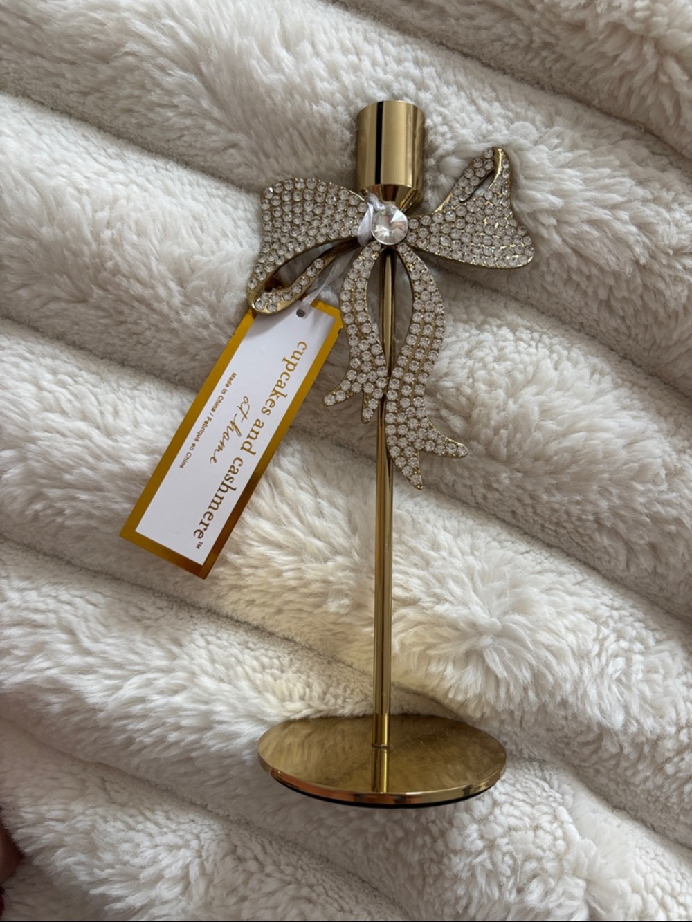 cupcakes & cashmere Gold Decorative Bow candle Stand